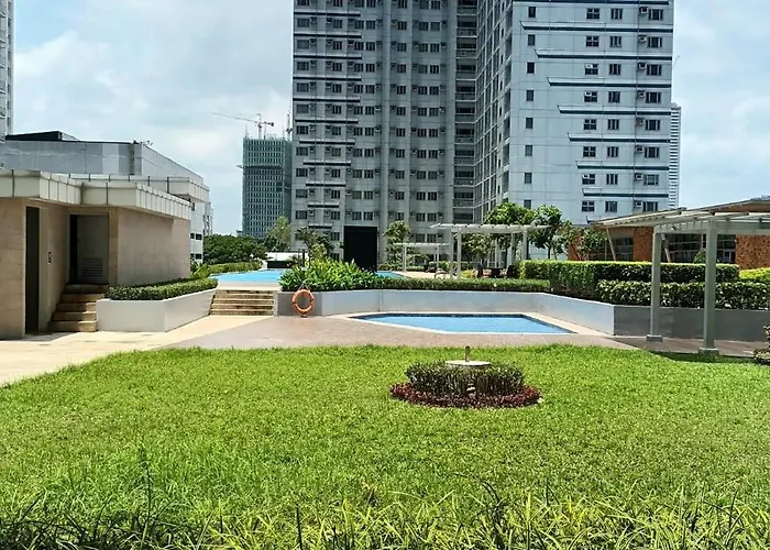 Apartamento Cozy High-rise Haven